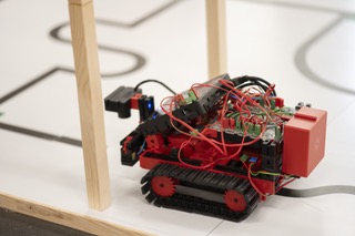 Bismarck-Gymnasium erfolgreich beim 9. Karlsruher Schul-Robotik-Cup